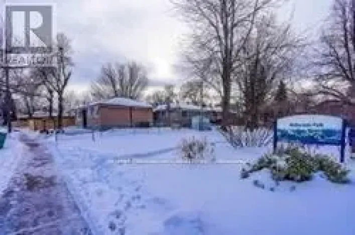 BSMT - 105 BRIMORTON DRIVE, Toronto