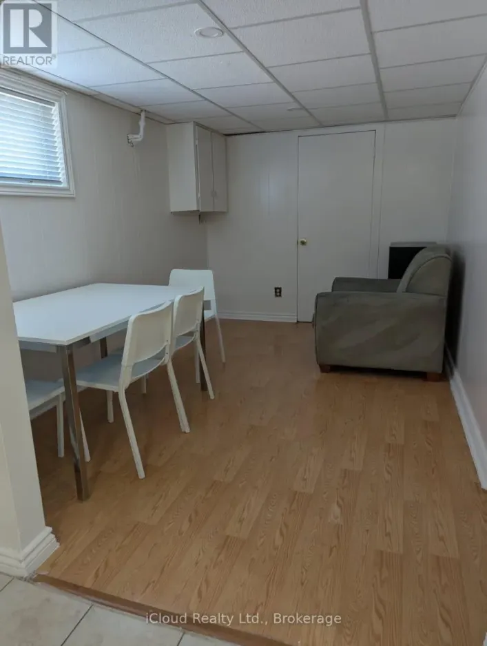 BSMT - 11 DAYSTROM DRIVE, Toronto
