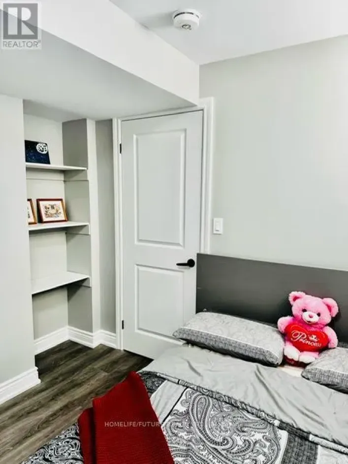 BSMT - 1121 CAMEO STREET, Pickering