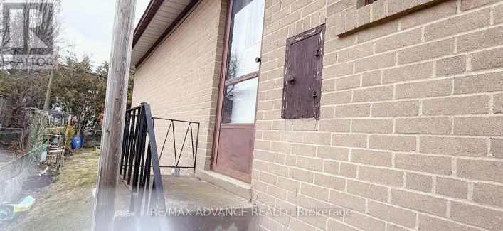 BSMT - 12 DALEENA DRIVE, Toronto