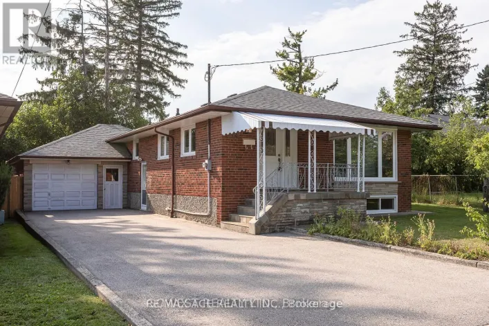 BSMT - 12 RICHOME COURT, Toronto