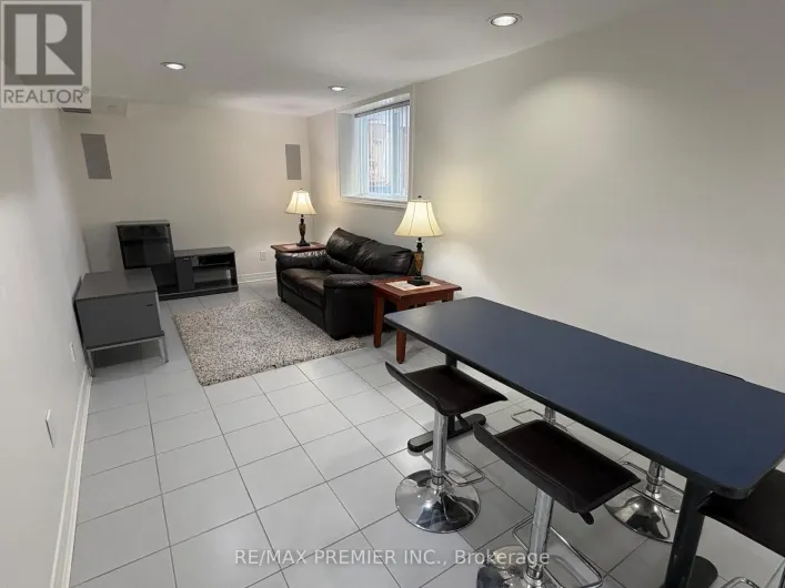 BSMT - 126 PIONEER LANE, Vaughan