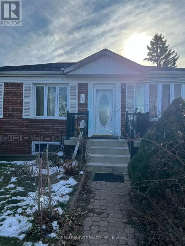 BSMT - 127 CHILLERY AVENUE, Toronto