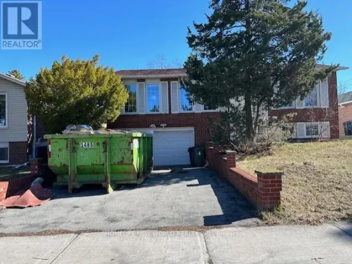 BSMT - 137 CHEROKEE BOULEVARD, Toronto