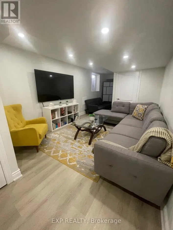 BSMT - 138 AYLESBURY DRIVE, Brampton