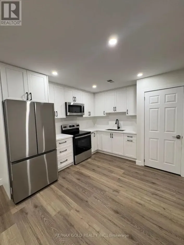BSMT - 145 RIVERHEAD DRIVE, Toronto