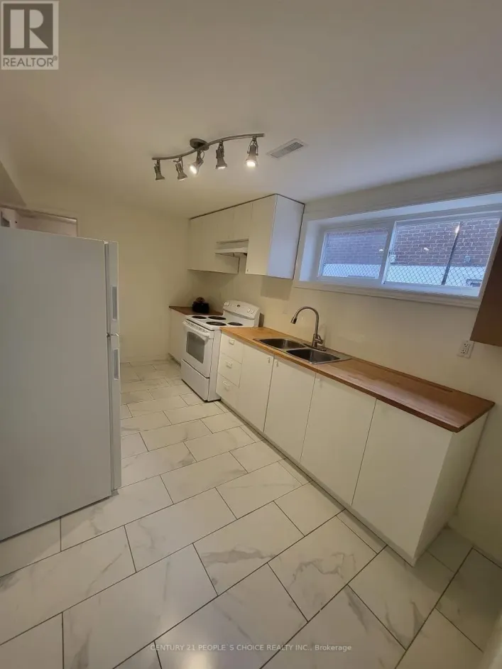 BSMT - 146 DUNCANWOODS DRIVE, Toronto