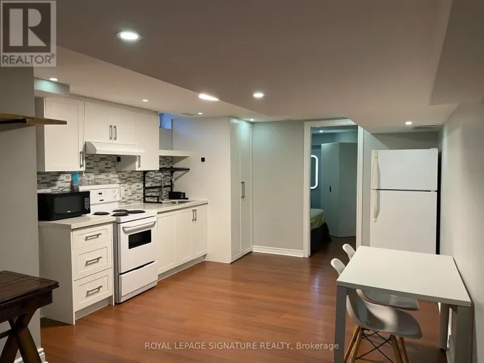 BSMT - 157 ROUGE RIVER DRIVE, Toronto