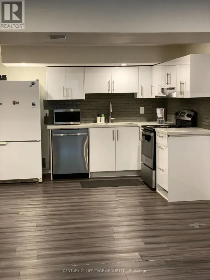 BSMT - 17 GAILONG COURT, Toronto