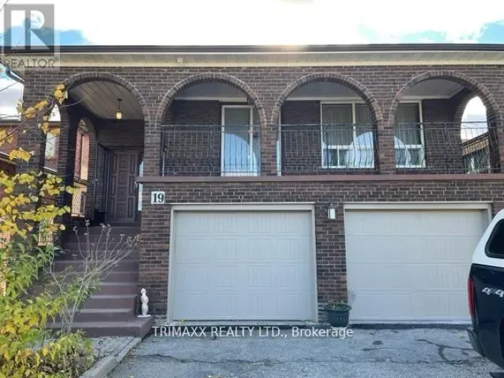 BSMT - 19 ST ANDREWS BOULEVARD, Toronto