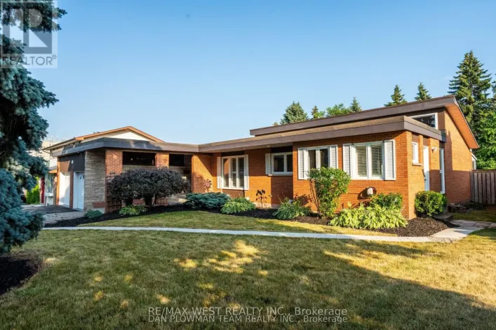 BSMT 2 - 83 SHERWOOD ROAD E, Ajax