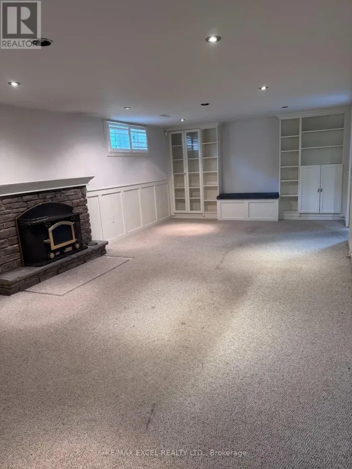 BSMT - 21 WOOTTEN WAY, Markham