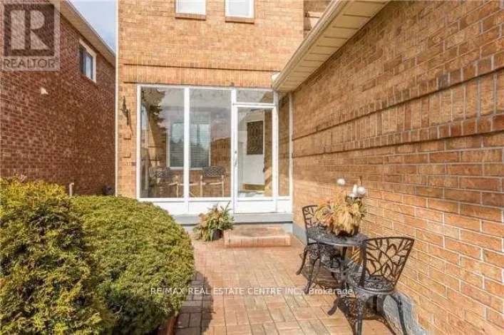 BSMT - 22 MATTERDALE AVENUE, Brampton