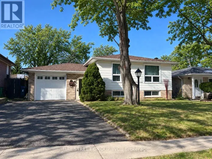 House for rent: BSMT - 22 WARDENCOURT DRIVE, Toronto