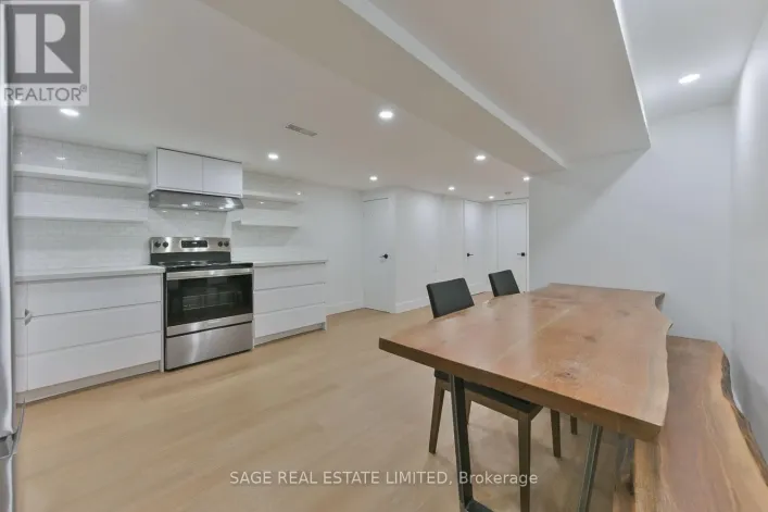 BSMT - 25 PALMERSTON AVENUE, Toronto