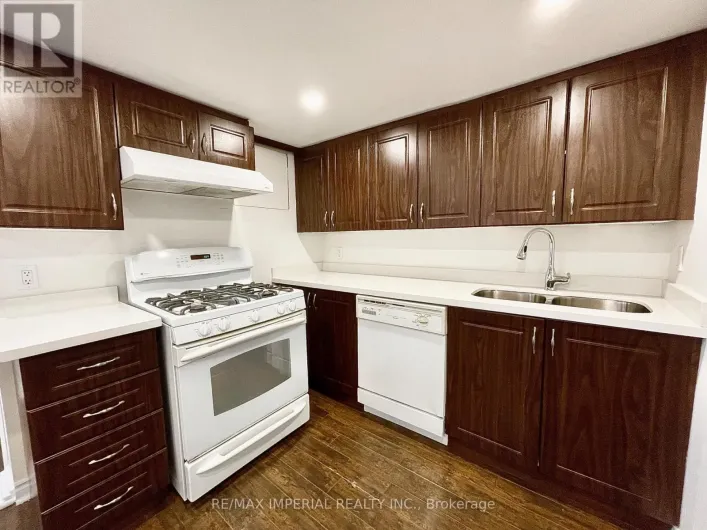 BSMT - 254 BROWNDALE CRESCENT, Richmond Hill