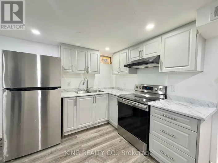 BSMT - 26 FARR AVENUE, Toronto