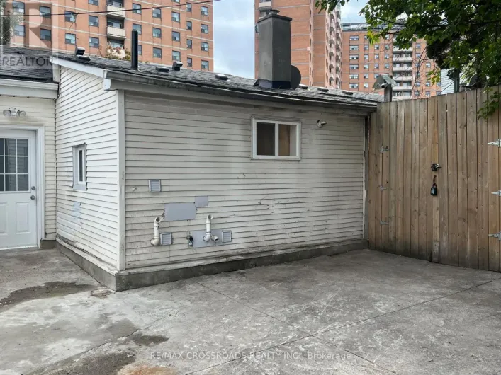 BSMT - 278 SHUTER STREET, Toronto