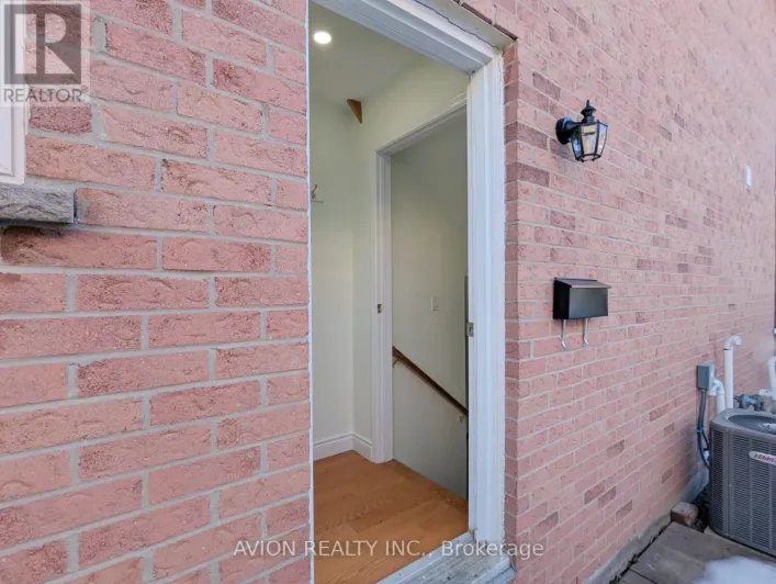 BSMT - 28 MICHENER CRESCENT, Markham