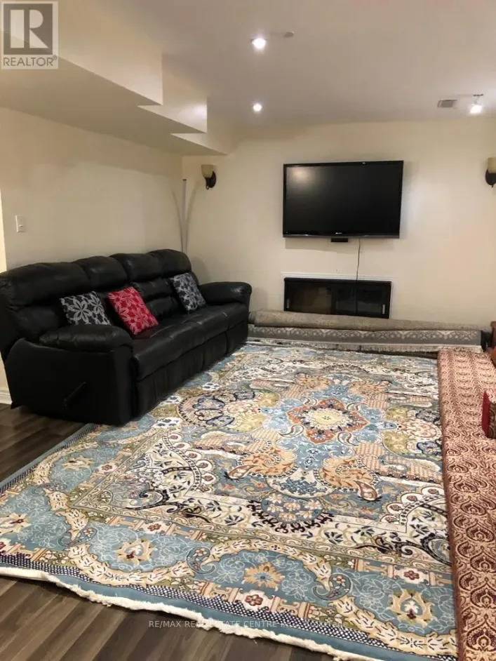 BSMT - 316 HOLMES CRESCENT, Milton