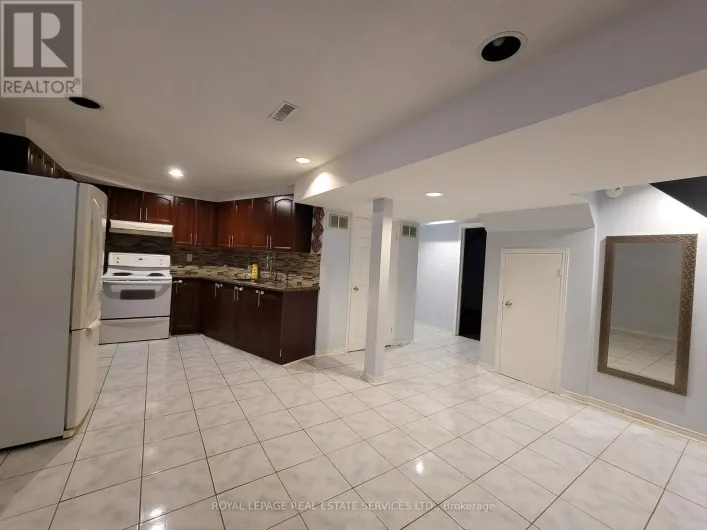 BSMT - 323 WINFIELD TERRACE, Mississauga