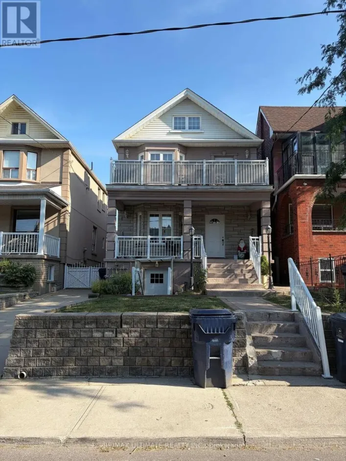 BSMT - 34 PETERBOROUGH AVENUE, Toronto