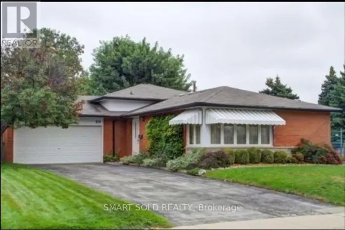 BSMT - 39 GLENDOWER CIRCUIT, Toronto