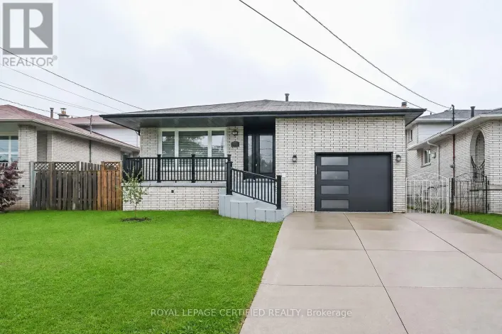BSMT - 40 HONEYWELL DRIVE, Hamilton