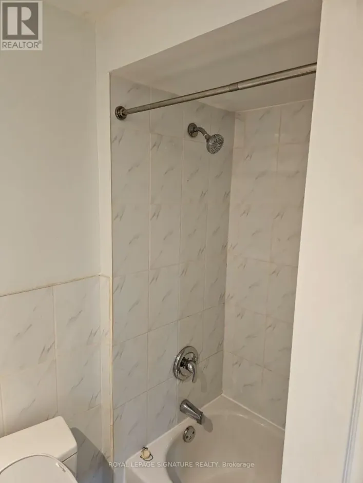 BSMT - 40 SHELL DRIVE, Ajax