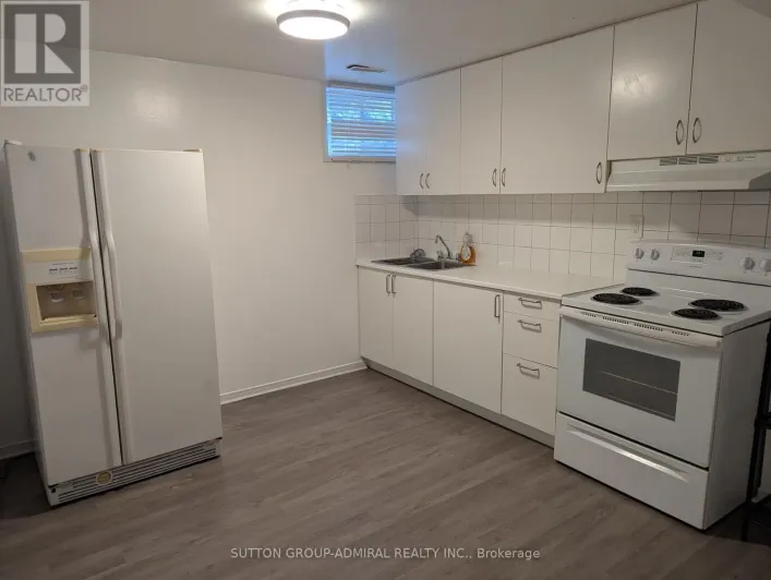 BSMT - 41 RUSSFAX DRIVE, Toronto