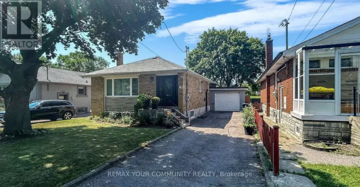 BSMT - 41 SHROPSHIRE DRIVE, Toronto