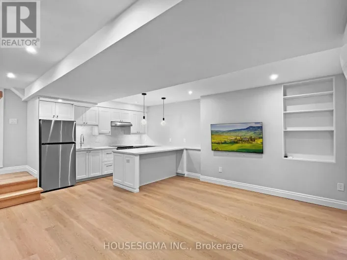 BSMT - 42 GLENHURST AVENUE, Toronto