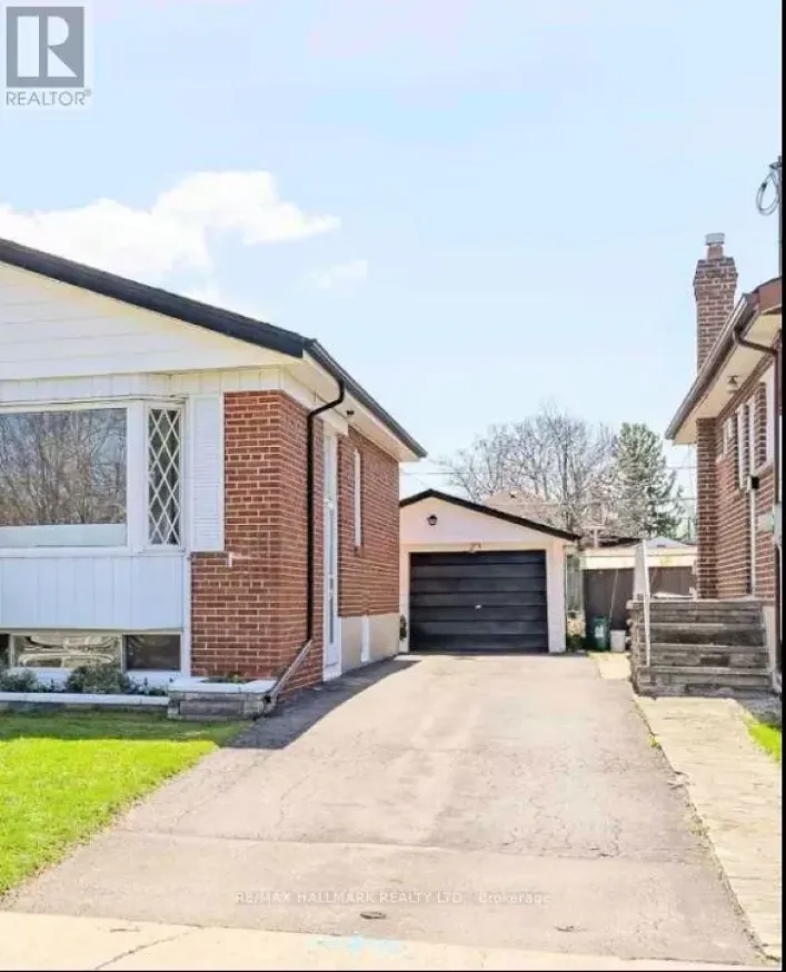 BSMT - 43 KECALA ROAD, Toronto