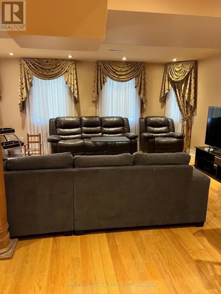 BSMT - 44 ANN LOUISE CRESCENT, Markham