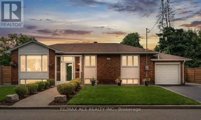 BSMT - 52 IVORWOOD CRESCENT, Toronto