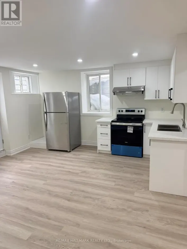 BSMT - 550 YATES DRIVE, Milton