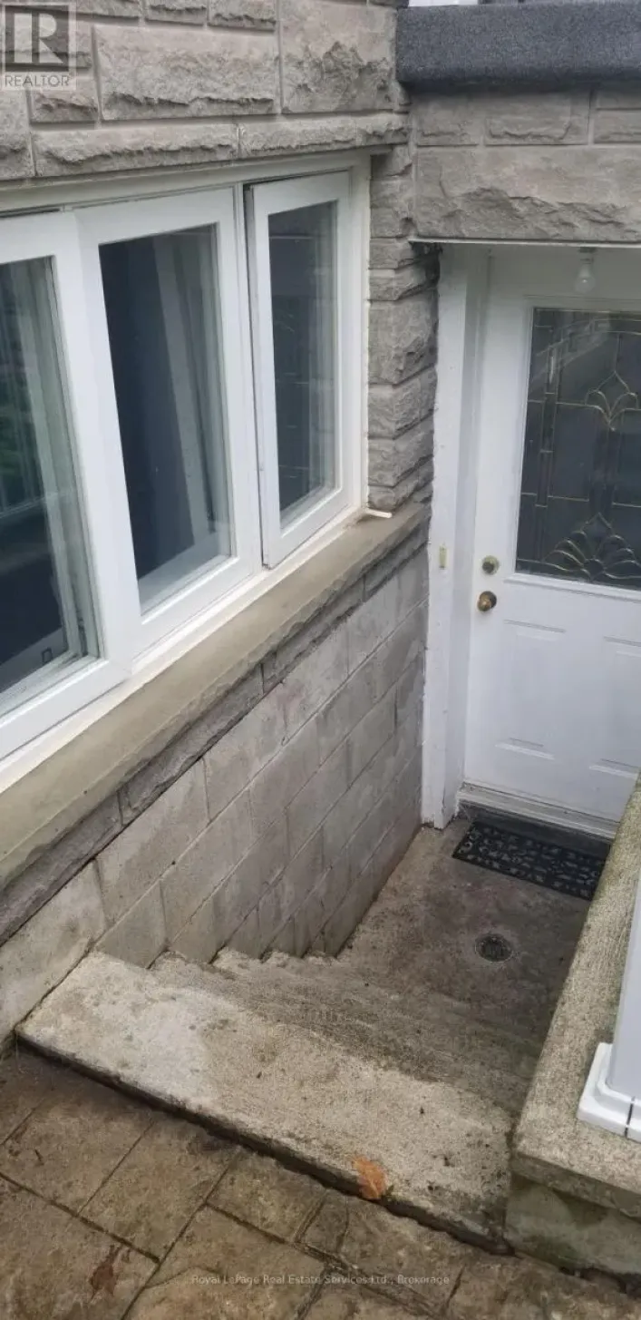 BSMT - 570 FOURTH LINE, Oakville