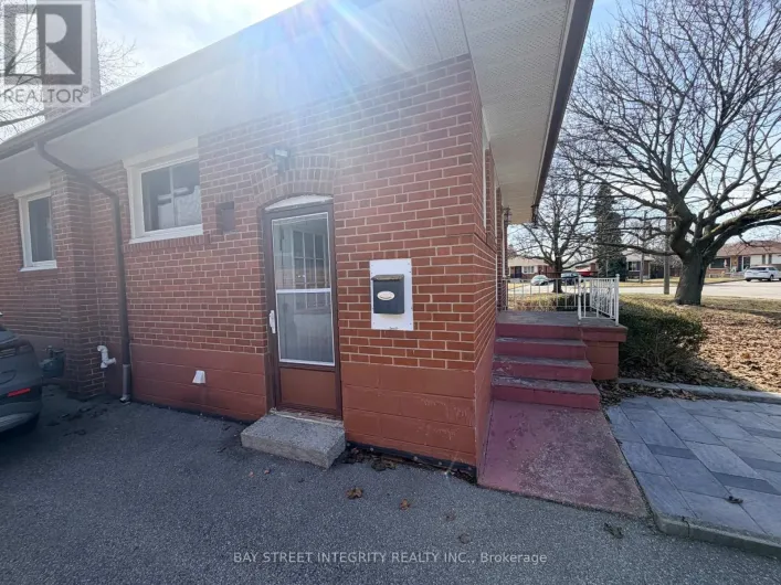 BSMT - 59 CHRISTINA CRESCENT, Toronto