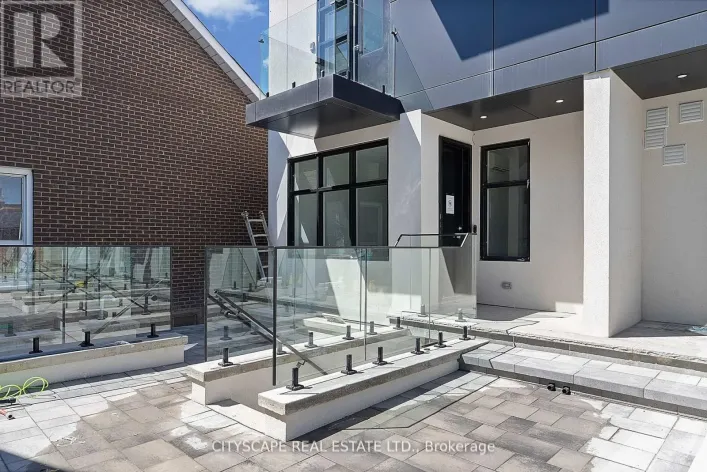 BSMT - 591 OAKWOOD AVENUE, Toronto