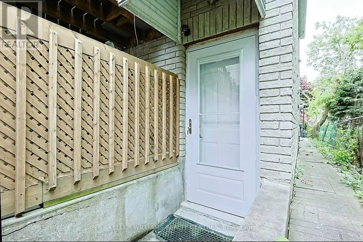 BSMT - 61 FAIRCHILD AVENUE, Toronto