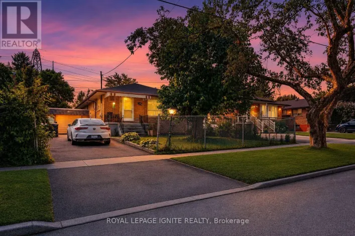 BSMT - 61 JARWICK DRIVE, Toronto