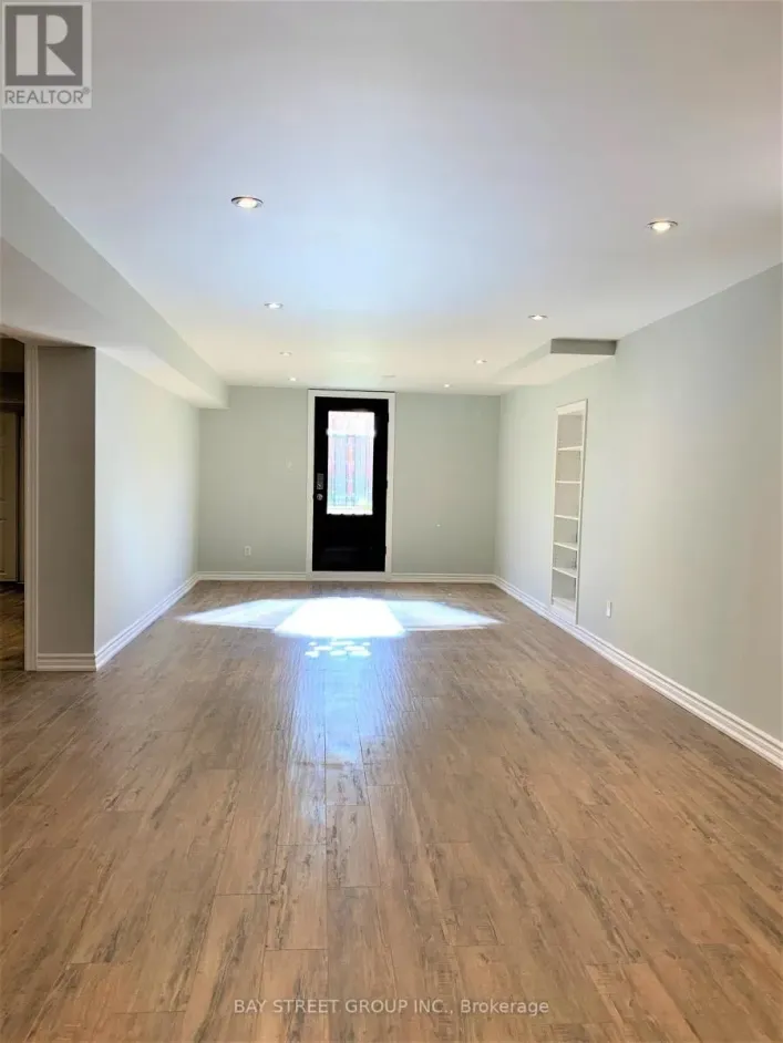 BSMT - 64 MARY ELIZABETH CRESCENT, Markham