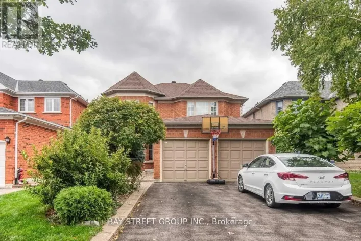 BSMT - 67 SONG BIRD DRIVE E, Markham