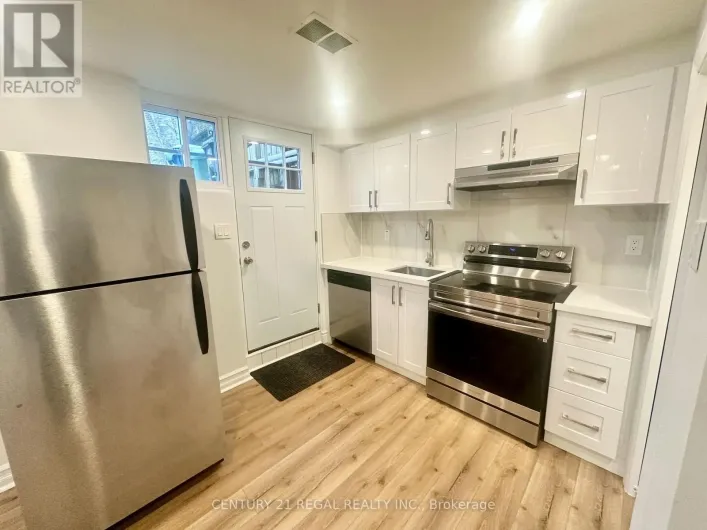 BSMT - 69 ROYWOOD DRIVE, Toronto