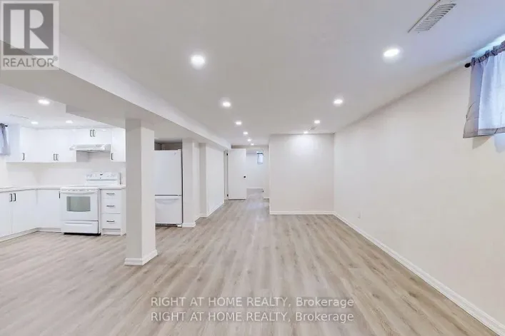 BSMT - 7 ROTHWELL ROAD, Toronto