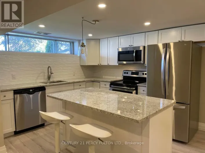 BSMT - 771 KROSNO BOULEVARD, Pickering