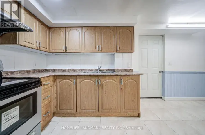 BSMT - 8 FULLERTON CRESCENT, Markham
