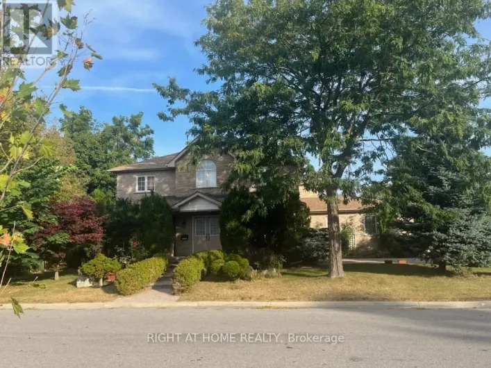 BSMT - 8 GOLDENE WAY, Toronto