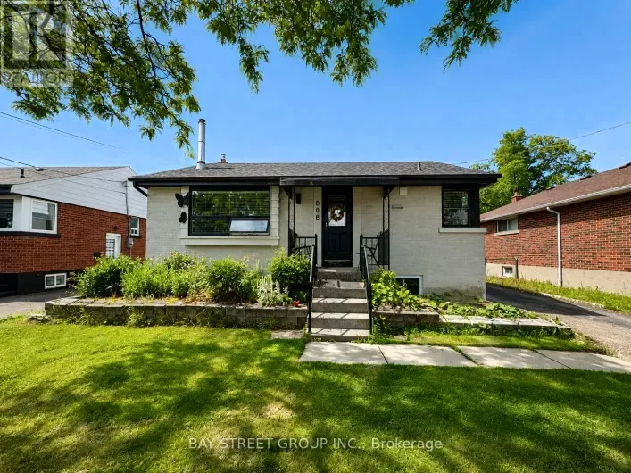 Duplex for rent: BSMT - 808 TENTH AVENUE, Hamilton
