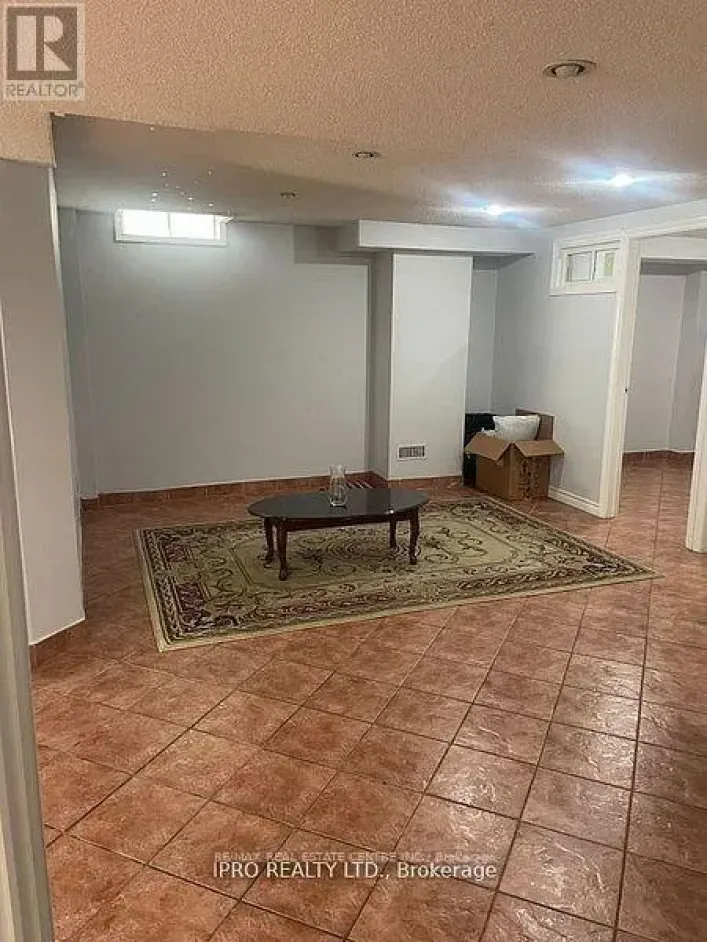 BSMT - 824 PRESTON MANOR DRIVE, Mississauga